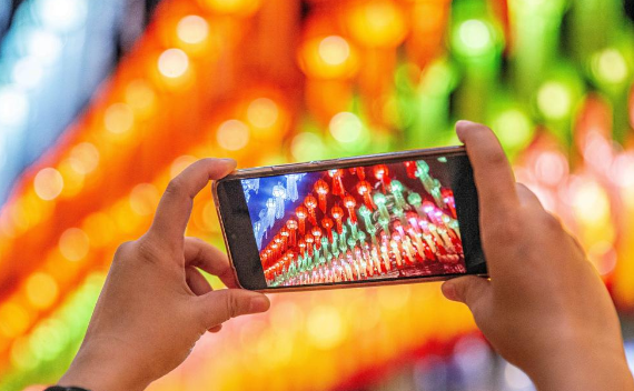 研究称儿童接触电子屏幕利弊不应一概而论