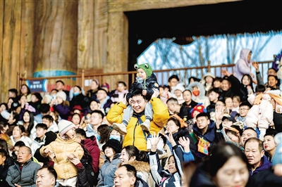 首个“非遗版”中国年 郑州旅游收入突破百亿元