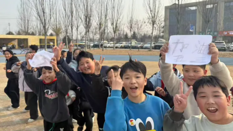 20251215_110311_732354.png 1d2551bba8444a9a8bc52ada0cd879b9soi__jpeg.heic~tplv-s1ctq42ewb-s2-cC-q_750_0_0_0_q80.png