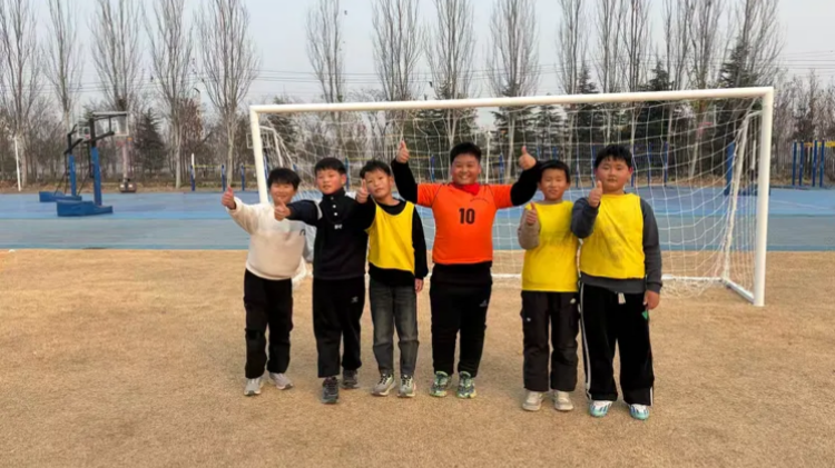 20251215_110353_631352.png 75cf8014fb8744bfb8fc28e2c8d128e8soi__png.heic~tplv-s1ctq42ewb-s2-cC-q_750_0_0_0_q80.png